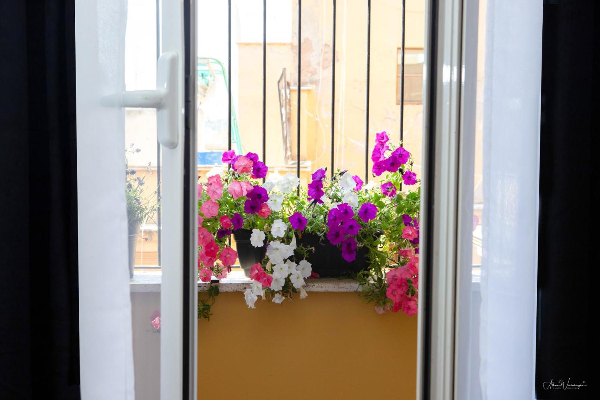 Magikrooms Topaz Rome Exterior photo