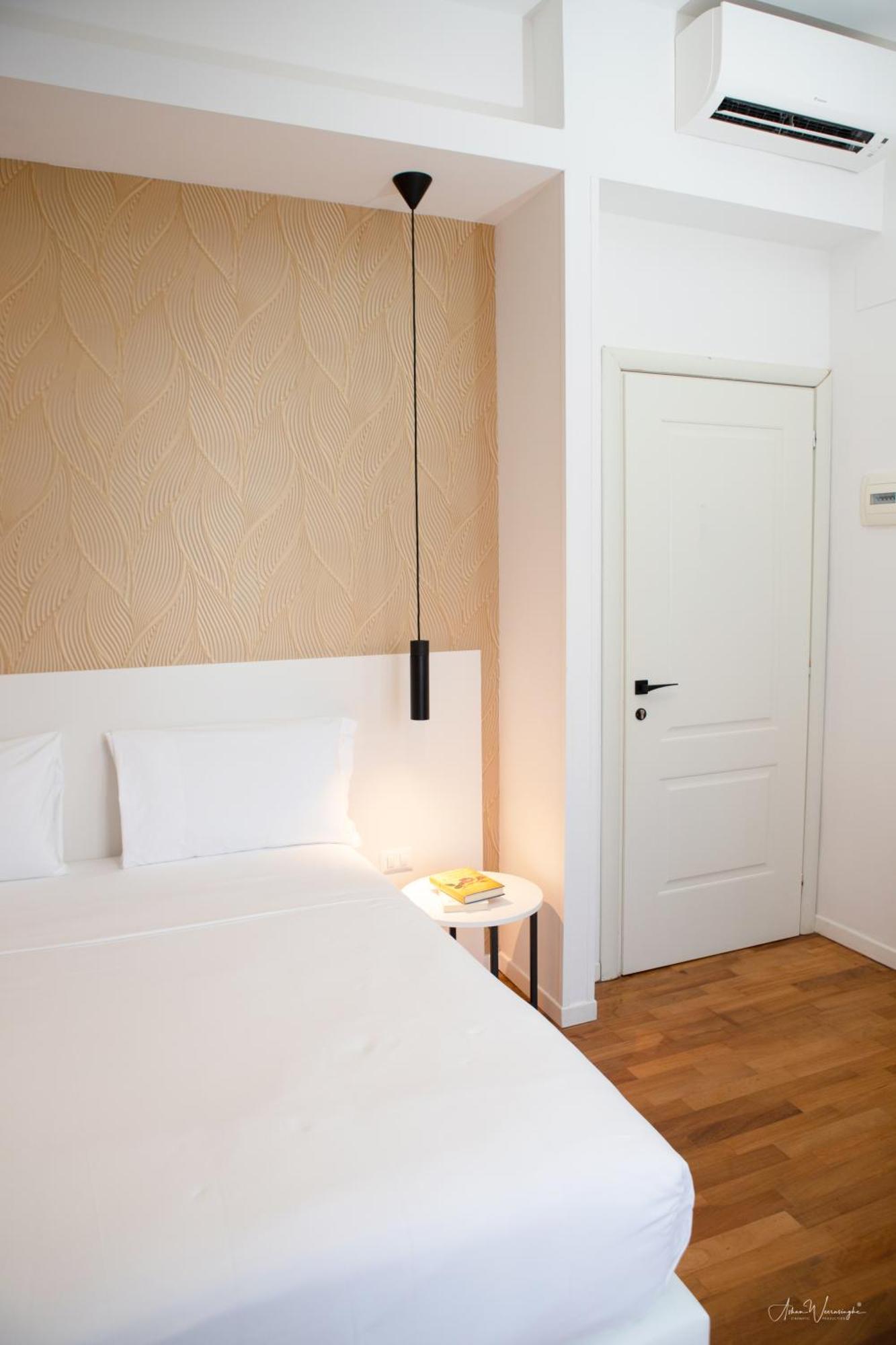 Magikrooms Topaz Rome Exterior photo