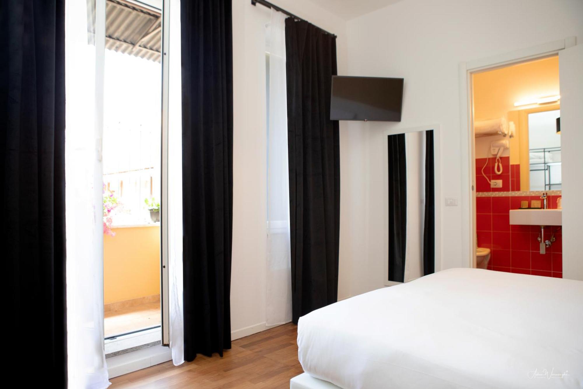 Magikrooms Topaz Rome Exterior photo